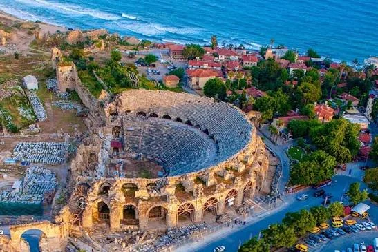 Antalya Havalimanı'ndan Ekonomik Transfer Seçenekleri