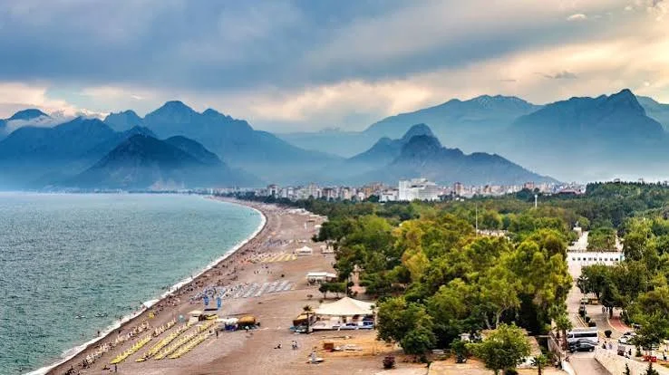 Antalya'nın Gizli Cennetleri: Nerede Ne Yapılır?