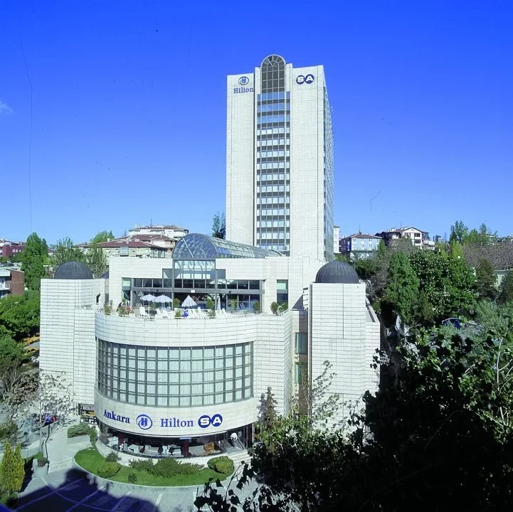 Ankara Esenboga Havalimanı (ESB) - Ankara HiltonSA otel  Transfer